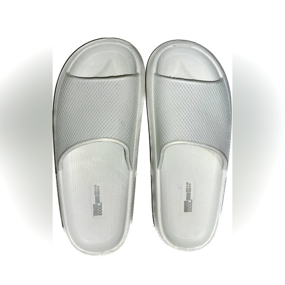 Unisex Cloud Slides - Picture 1 of 3